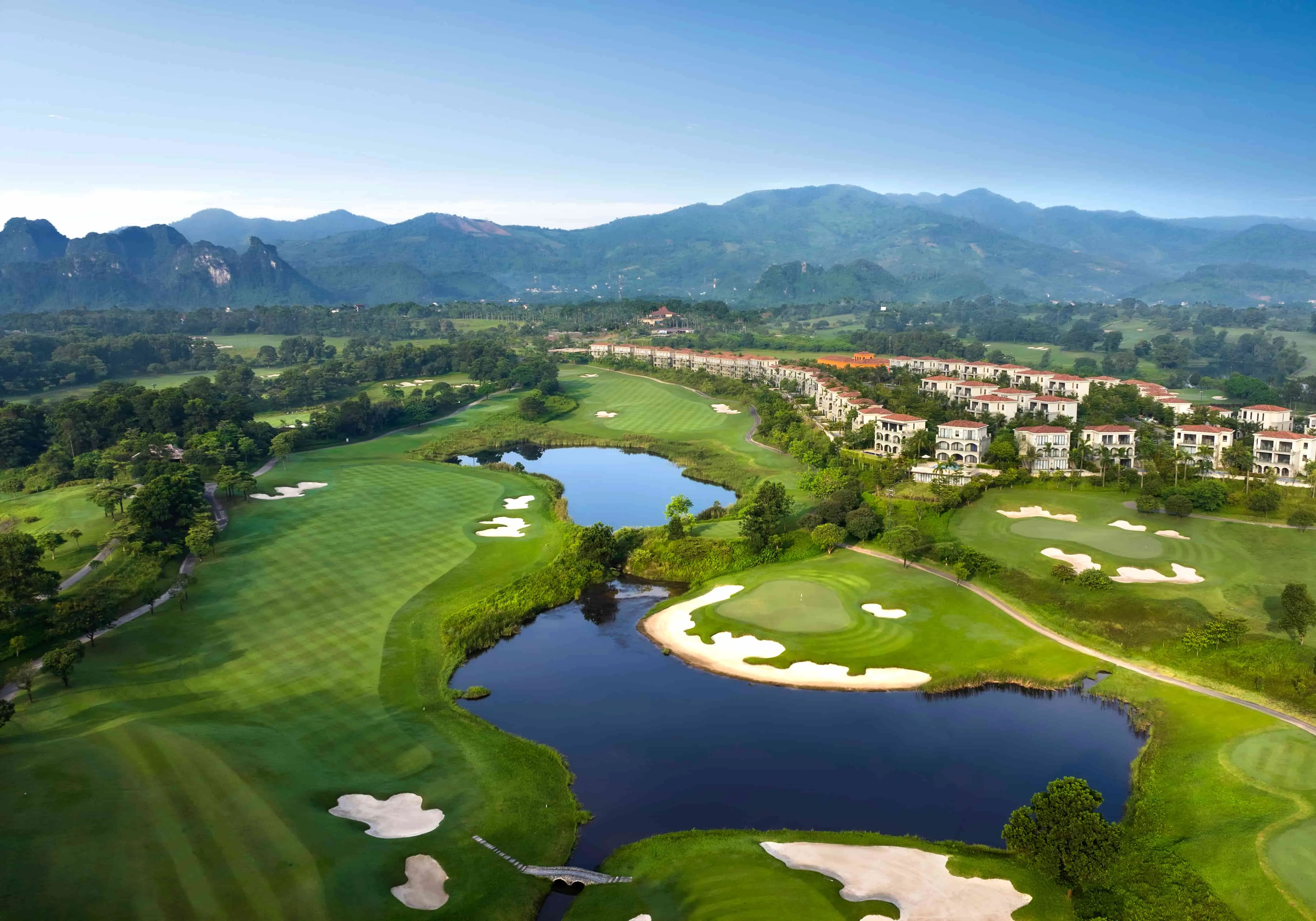 Sky Lake Resort & Golf Club