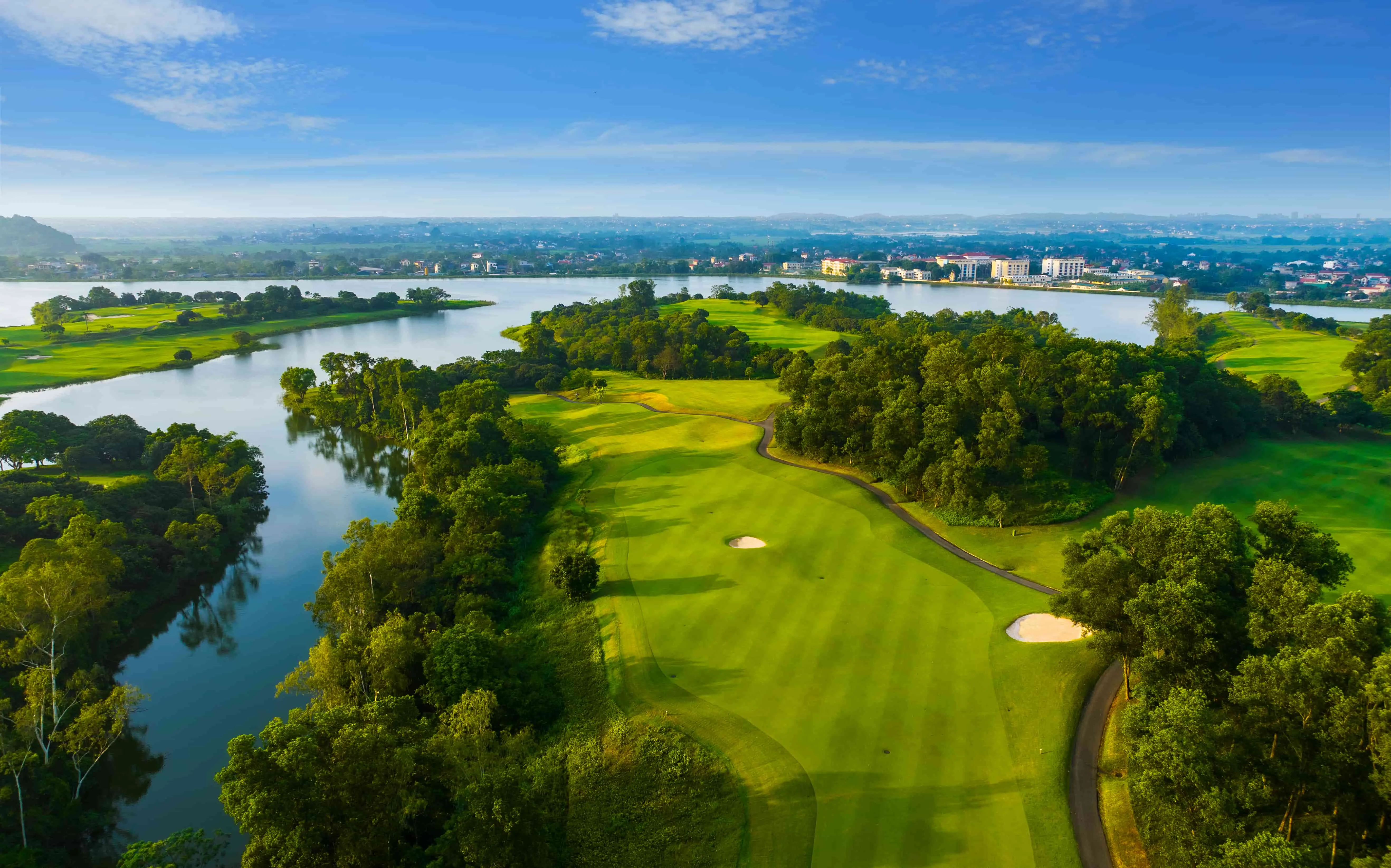 Sky Lake Resort & Golf Club